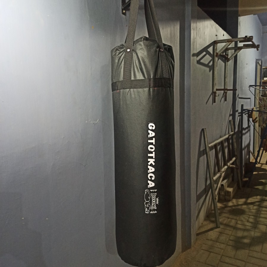 Samsak tinju boxing karate pencak silat