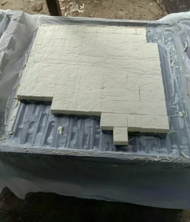 PRINTED FABRIC FROM CHILPHONE AND FIELRING KNOW READY TO USE