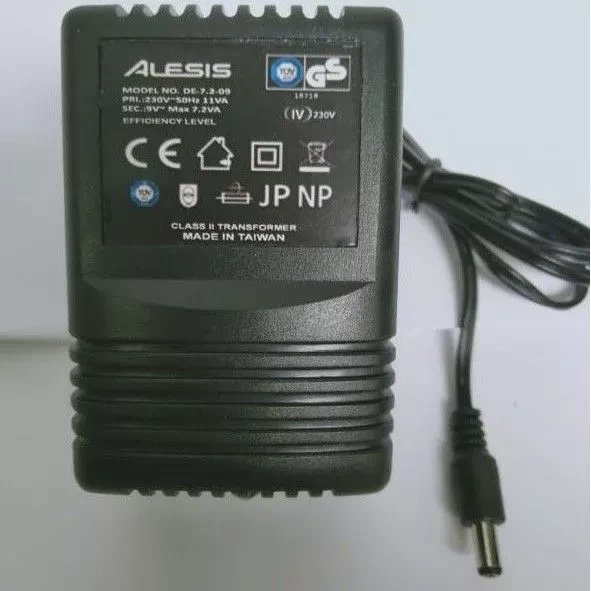 ADAPTOR ALESIS MICROVERB 4 MADE IN TAIWAN