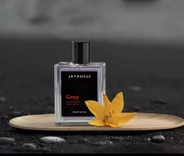 (POPULAR)...!!!JAYROSSE GRAY PERFUM 30ml | ATTRACTION AND SPIRIT ENHANCEMENT PERFUM FOR COUPLES (NON ALCOHOL)
